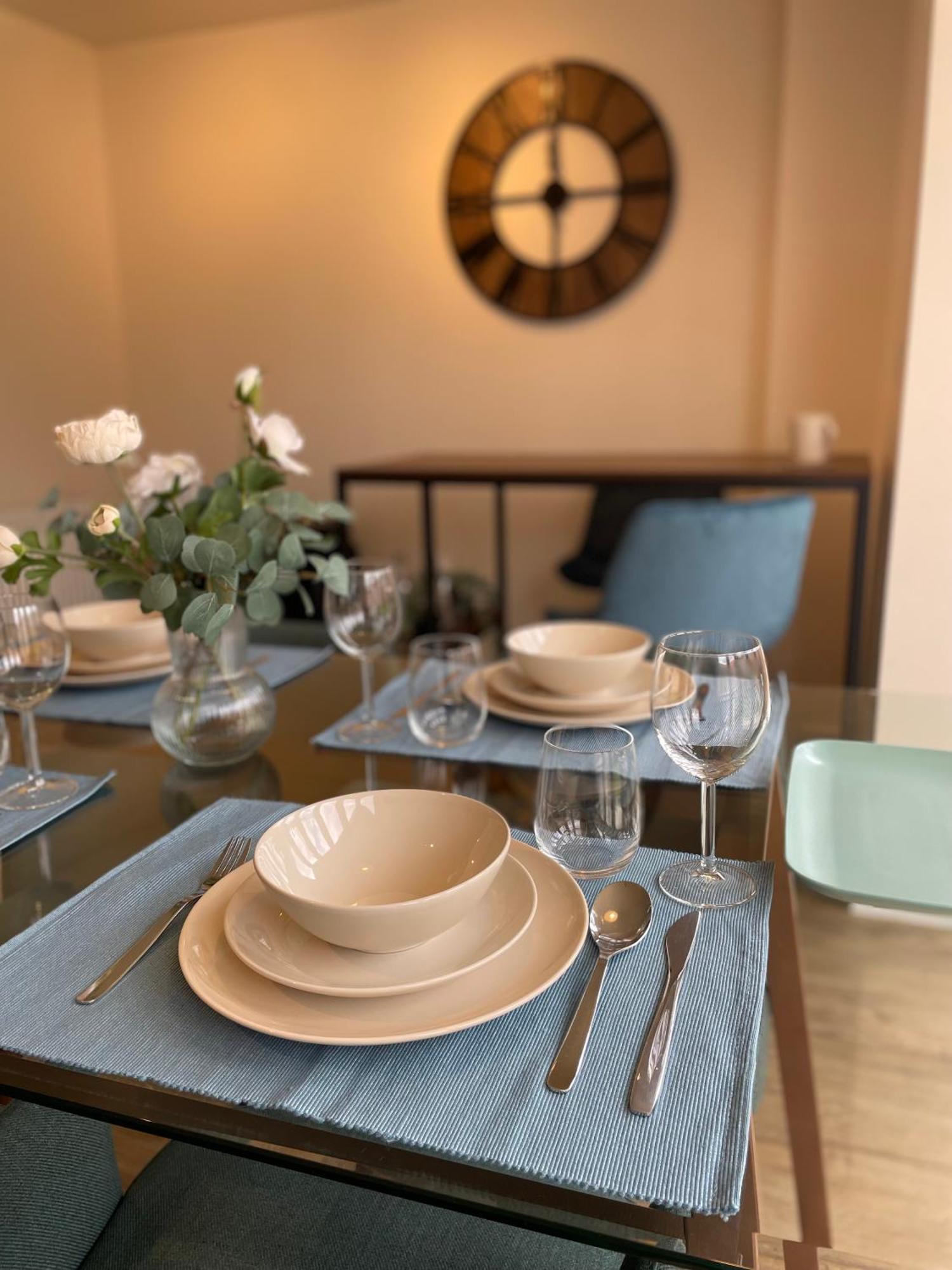 3-Bedroom Luxury Stay With Free Parking Market Harborough Exterior foto